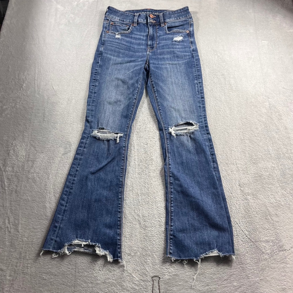 American Eagle Hi-Rise Artist Flare Jeans Distressed Raw Hem Blue Size 6 Short